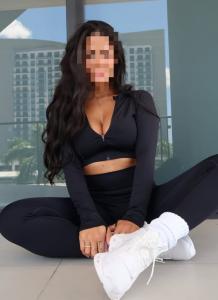 613457050: Chica busca chico en Valencia