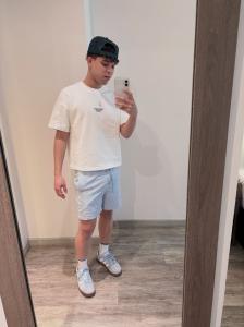 661169359: Chico busca chica en Granada