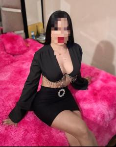 670879017: Chica busca chico en Lérida