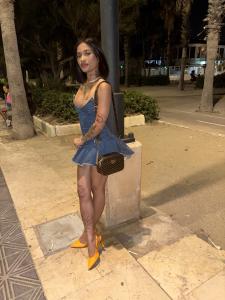604303687: Chica busca chico en Valencia