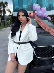 674469278: Chica busca chico en Granada