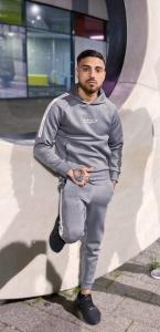 742036048: Chico busca chica en Valencia