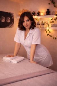 641457785: Chica busca chico en Barcelona