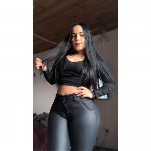 672133213: Chica busca chico en Sevilla