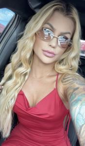 664764351: Chica busca chico en Alicante