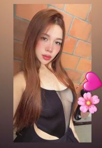 663077552: Chica busca chico en Málaga