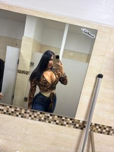 617815266: Chica busca chico en Málaga