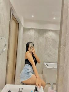 604845245: Chica busca chico en Málaga