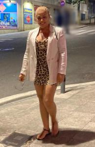 613384601: Chica busca chico en La Coruña