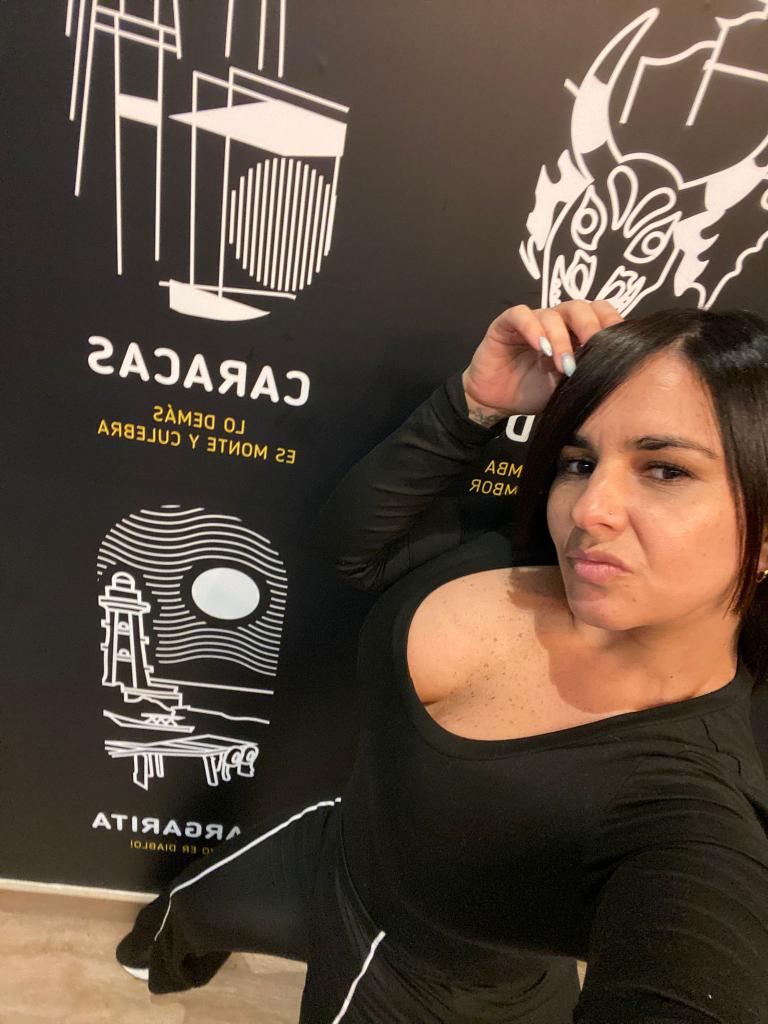 Chica busca chico en Jaén: 