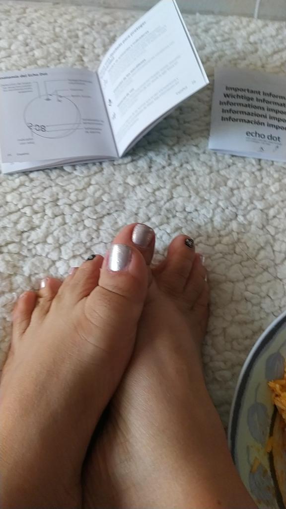 615979109: Chica busca chico en Barcelona