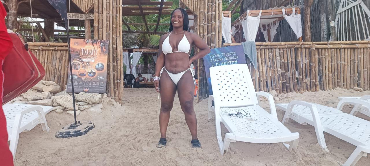 655427059: Chica busca chico en Málaga