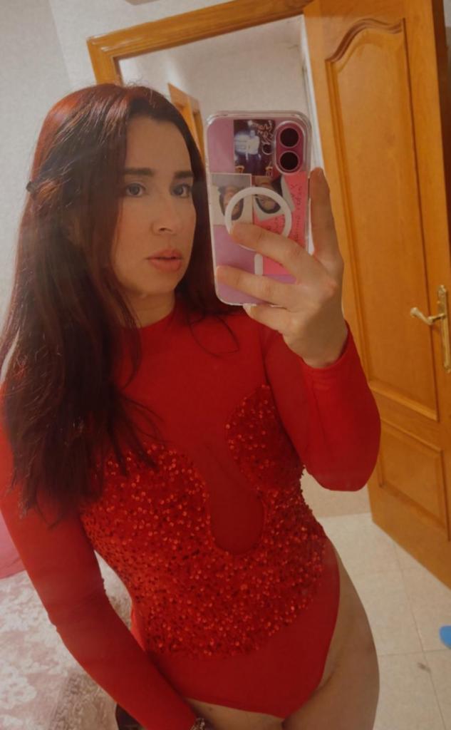 613193654: Chica busca chico en Málaga