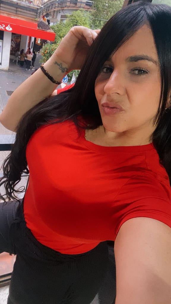 Chica busca chico en Jaén: 