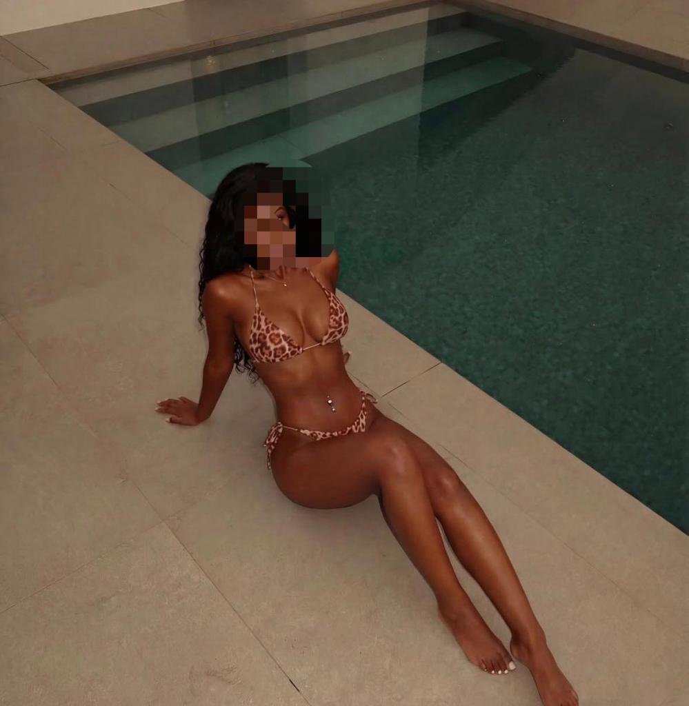 661405440: Chica busca chico en Burgos