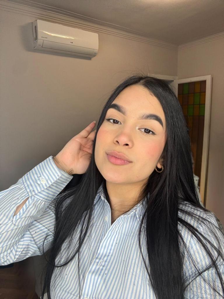 647982133: Chica busca chico en Valencia