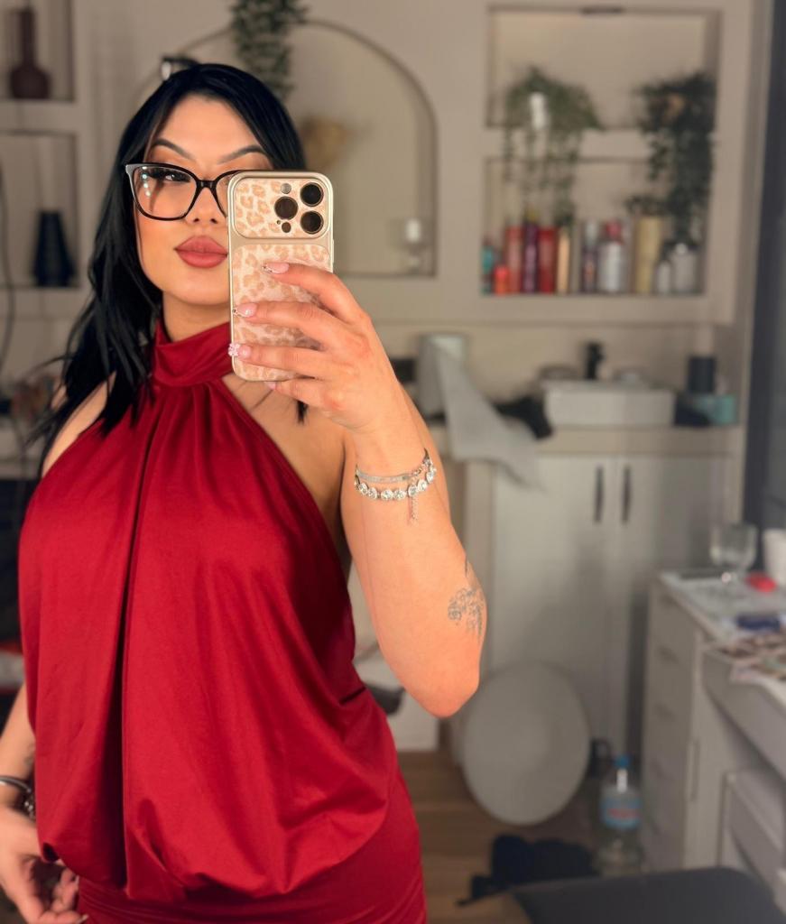 651619456: Chica busca chico en Madrid