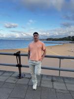 697165304: Chico busca chica en Cantabria