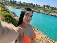 647982133: Chica busca chico en Valencia