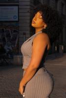 641896742: Chica busca chico en Tarragona