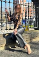 631813975: Chica busca chico en Cantabria