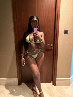 624244428: Chica busca chico en Madrid