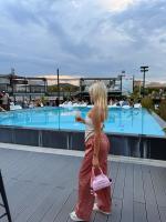 614671830: Chica busca chico en Madrid