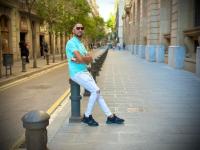 632590429: Chica busca chico en Barcelona