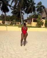 624244428: Chica busca chico en Madrid