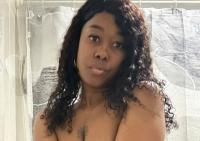 637963807: Chica busca chico en Sevilla