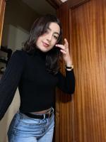 631017641: Chica busca chico en Sevilla