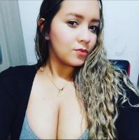 671678136: Chica busca chico en Valencia