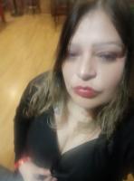 607046007: Chica busca chico en La Coruña