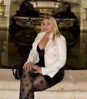 613384601: Chica busca chico en La Coruña