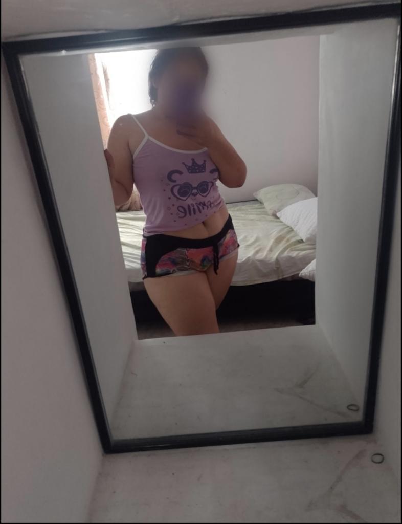 Chica busca chico en Valencia: 