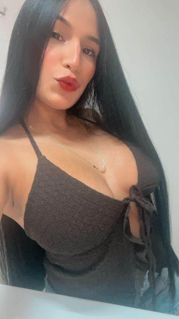 614309197: Chica busca chico en Cádiz