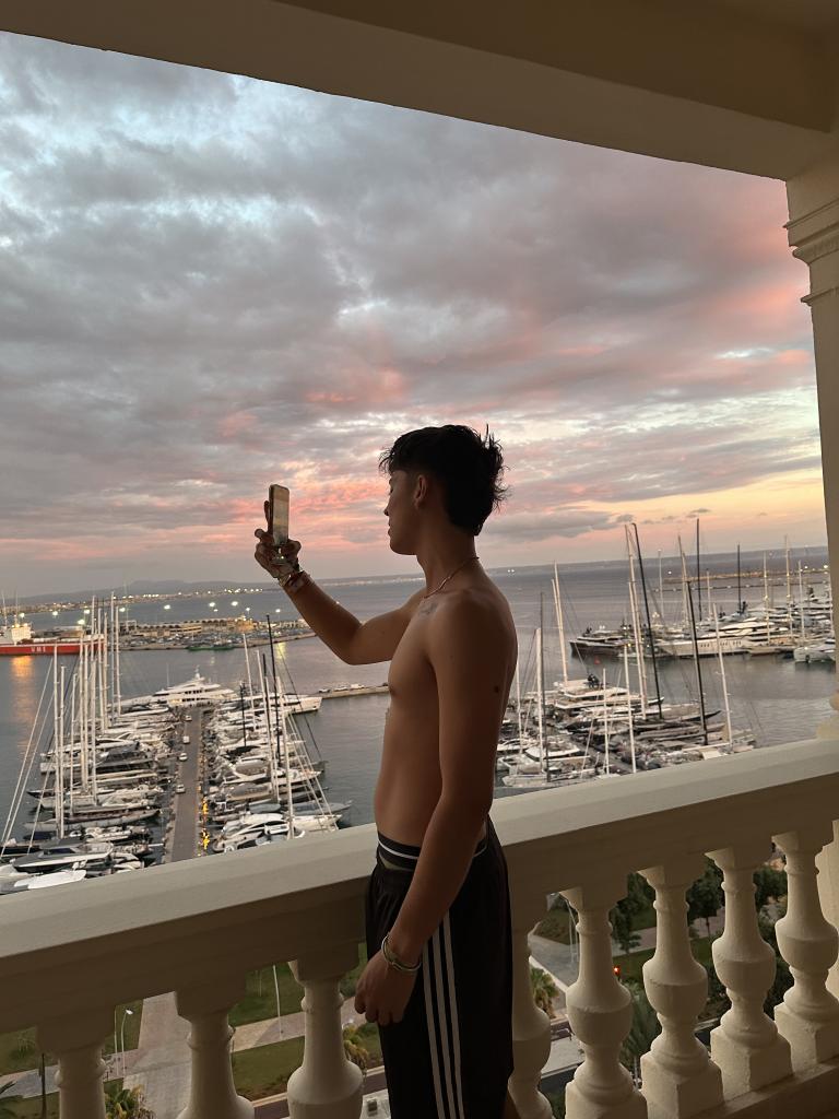 Chico busca chica en Madrid: 