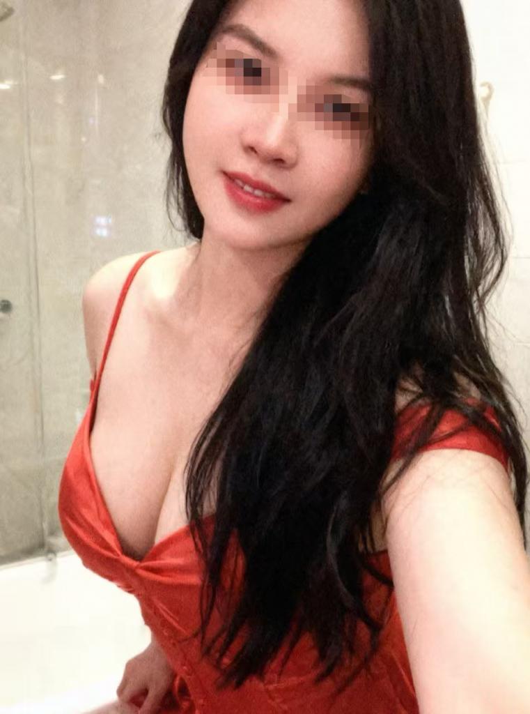 612243304: Chica busca chico en Madrid