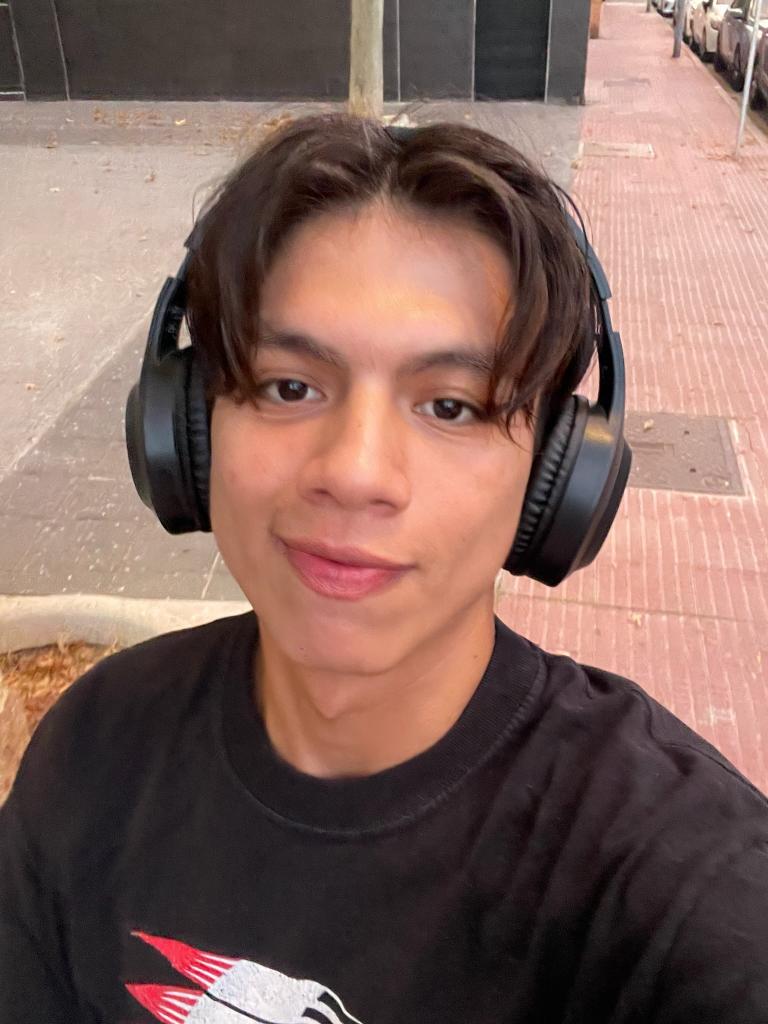 624365993: Chico busca chica en Madrid