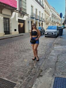 631495425: Chica busca chico en Soria
