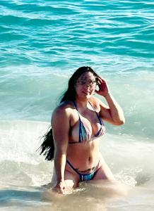 612238180: Chica busca chico en Navarra