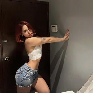 613802919: Chica busca chico en Barcelona