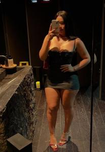 743011183: Chica busca chico en La Coruña