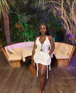 641280347: Chica busca chico en Murcia