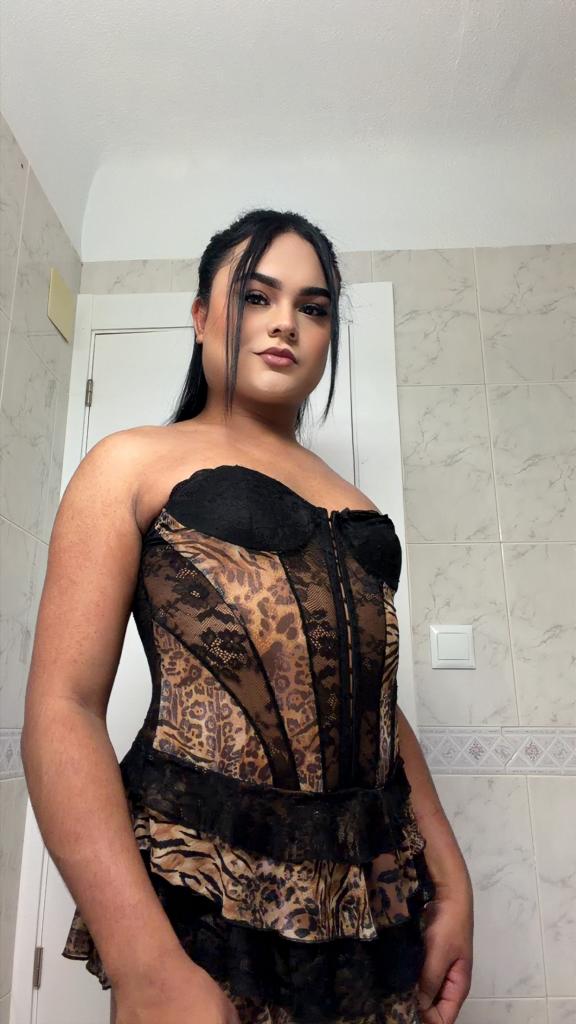 614745585: Transexual en Alicante