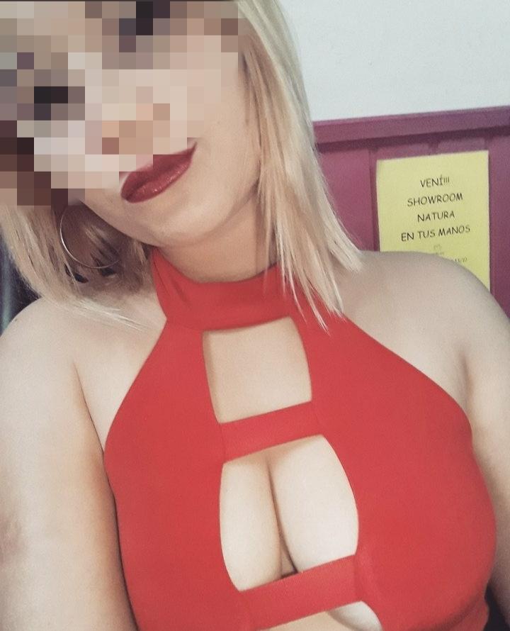743007945: Chica busca chico en Navarra