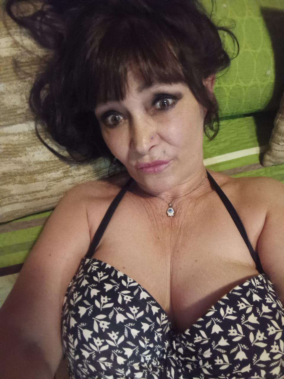 609085407: Chica busca chico en Valencia