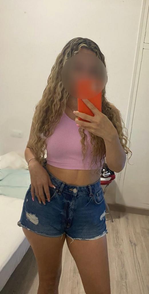 643399234: Chica busca chico en Ibiza