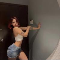 613802919: Chica busca chico en Barcelona