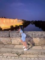 745047371: Chica busca chico en Pontevedra